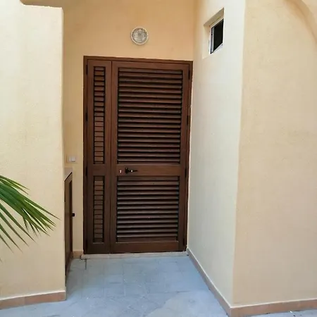 Casa Per Vacanze A *